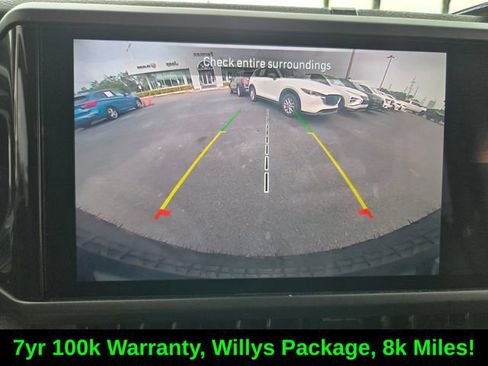 Certified 2025 Jeep Wrangler Sport AWD/4WD image 24