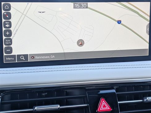 Used 2025 Genesis G70 2.5T image 26