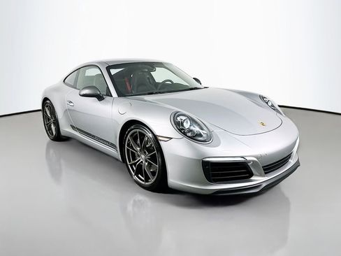 Certified 2018 Porsche 911 Carrera T RWD image 7