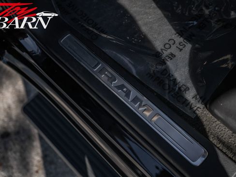 Used 2020 RAM 1500 Laramie image 23