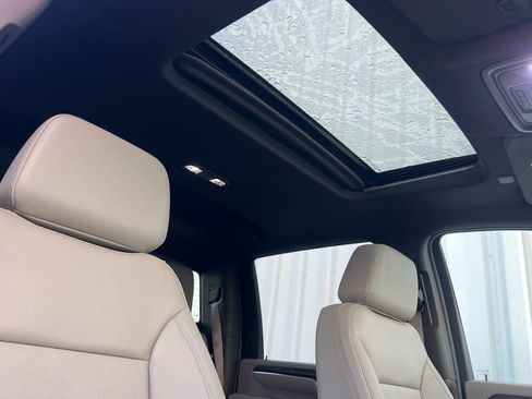 Used 2026 GMC Sierra 3500 SLT w/ SLT Premium Package image 13