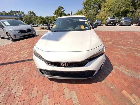 Certified 2025 Honda Civic Sport image 4