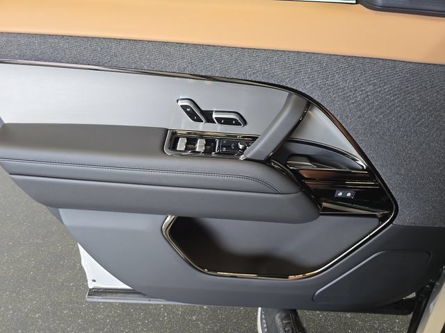 New 2026 Land Rover Range Rover Sport Dynamic SE AWD/4WD image 19
