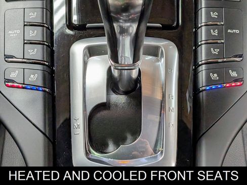 Used 2018 Porsche Cayenne S AWD/4WD image 29