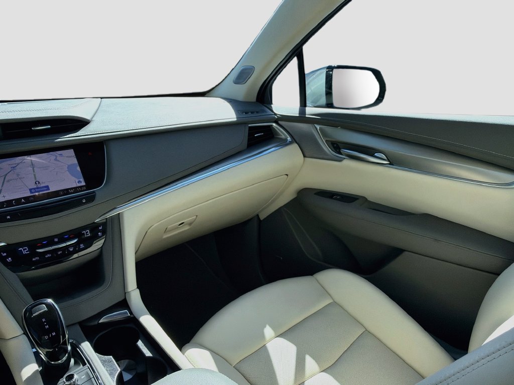 Used 2025 Cadillac XT5 Premium Luxury FWD image 24