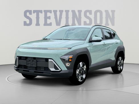 Used 2025 Hyundai Kona SEL AWD/4WD image 1