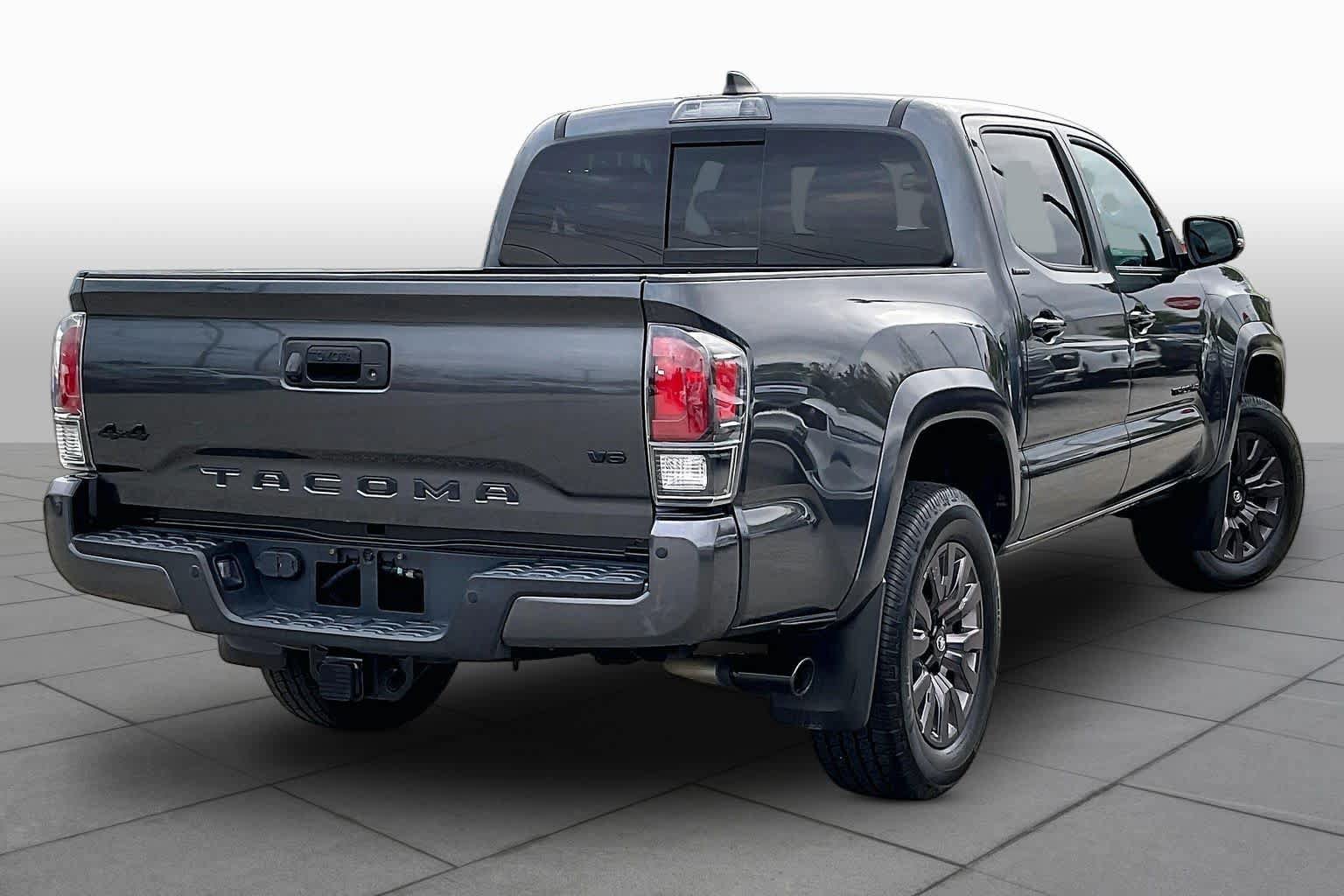 Used 2021 Toyota Tacoma Limited w/ Nightshade Package AWD/4WD image 13