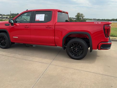 Used 2024 GMC Sierra 1500 Elevation AWD/4WD image 5