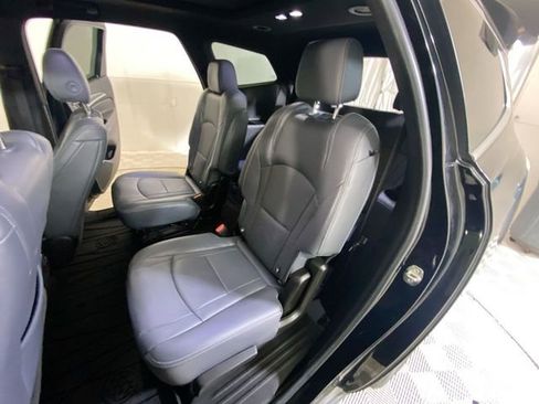 Used 2023 Buick Enclave Essence w/ Experience Buick Package image 10