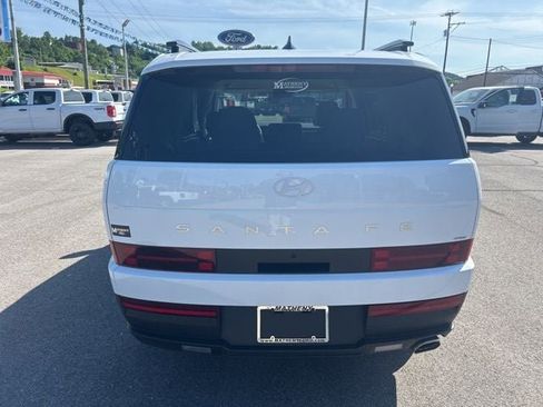 Used 2026 Hyundai Santa Fe SEL AWD/4WD image 7