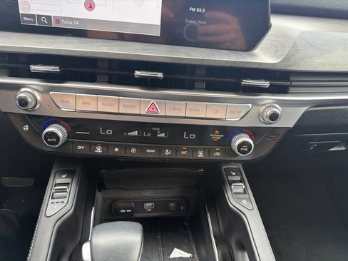 Used 2025 Kia Telluride EX X-Line AWD/4WD image 22