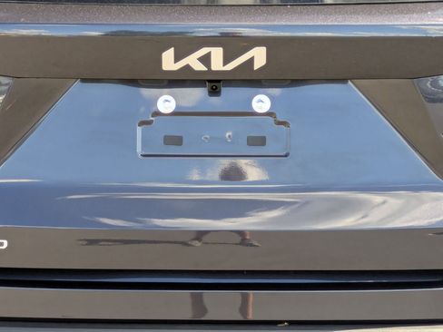 New 2026 Kia Sorento S w/ S Panoramic Sunroof Package image 23