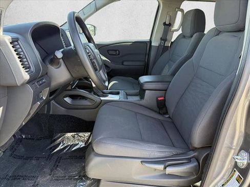 Used 2024 Nissan Frontier S w/ Technology Package image 10