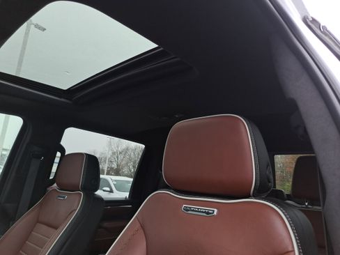 Certified 2024 GMC Sierra 3500 Denali Ultimate image 16