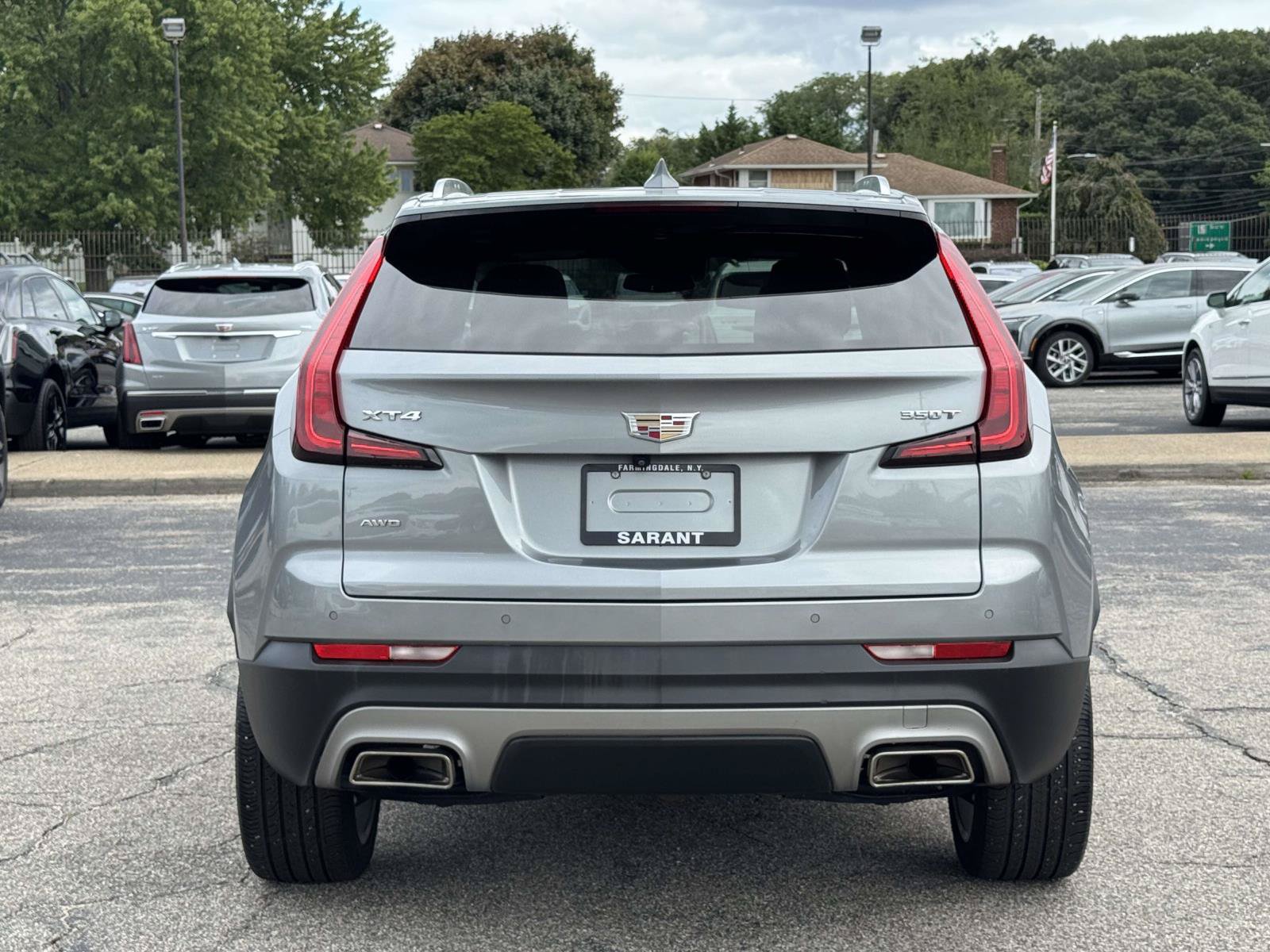 Certified 2023 Cadillac XT4 Premium Luxury w/ Cold Weather Package AWD/4WD image 6