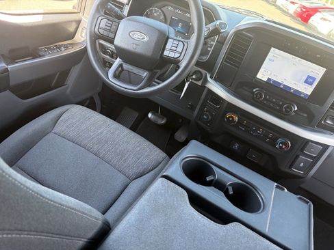 Used 2021 Ford F150 XLT image 15