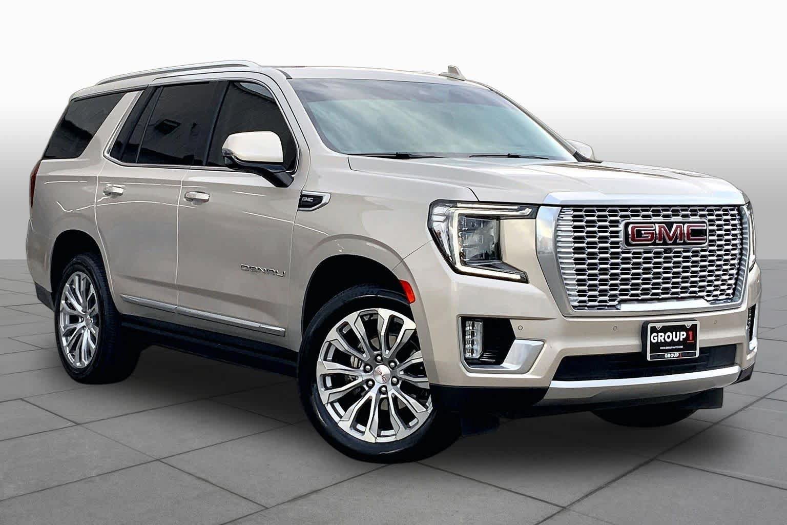 Used 2024 GMC Yukon Denali RWD image 3
