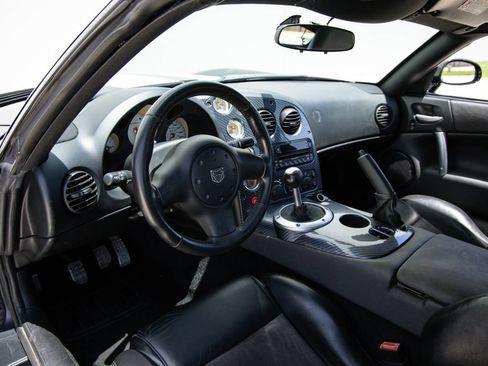 Used 2006 Dodge Viper SRT-10 RWD image 18