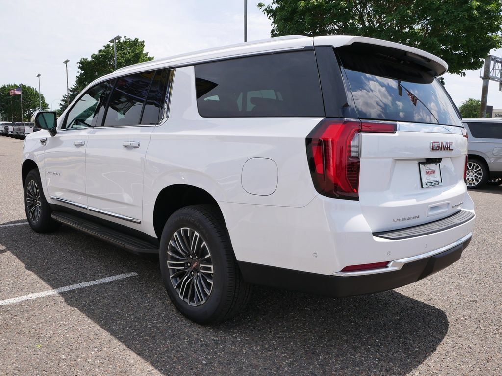 New 2026 GMC Yukon XL Elevation w/ Elevation Premium Package AWD/4WD image 5