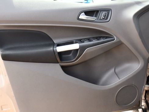 Used 2019 Ford Transit Connect XLT image 21