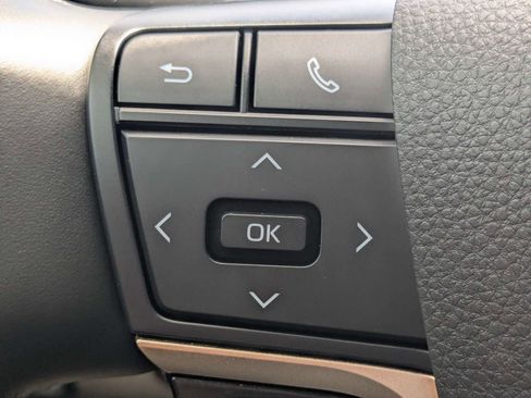 Used 2025 Toyota Crown Signia AWD/4WD image 32