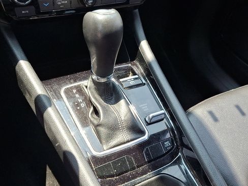Used 2024 Jeep Compass Limited AWD/4WD image 30