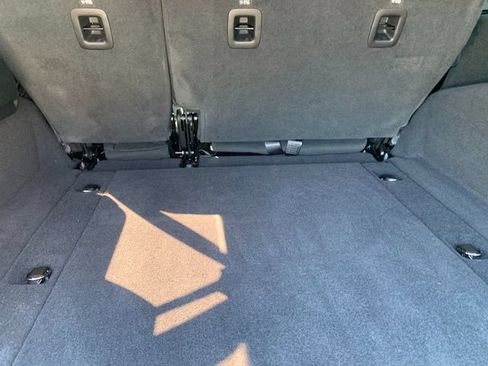Used 2025 Jeep Wrangler Unlimited Sport AWD/4WD image 6