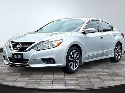 Used 2016 Nissan Altima 2.5 SV