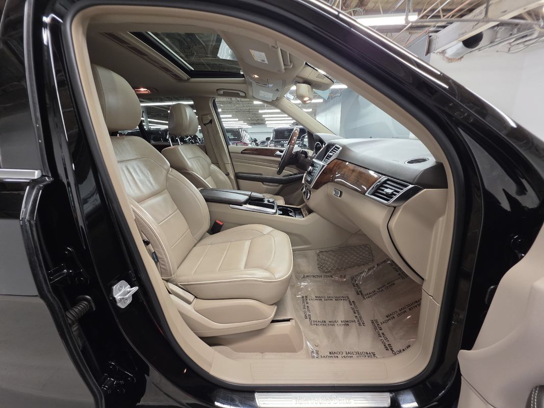 Used 2013 Mercedes-Benz ML 350 BlueTEC 4MATIC image 10
