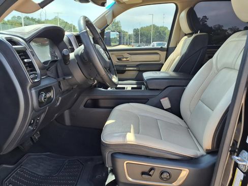 Used 2020 RAM 1500 Limited AWD/4WD image 17