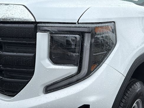 New 2026 GMC Sierra 1500 Pro image 5