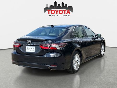 Used 2024 Toyota Camry LE w/ Convenience Package image 3