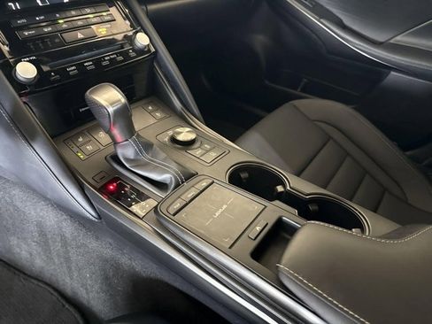 Certified 2023 Lexus IS 350 F Sport image 19