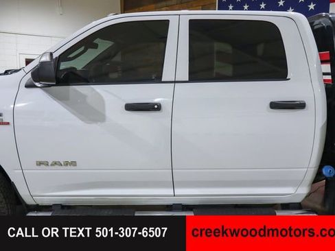 Used 2022 RAM 3500 Tradesman w/ Chrome Appearance Group AWD/4WD image 23