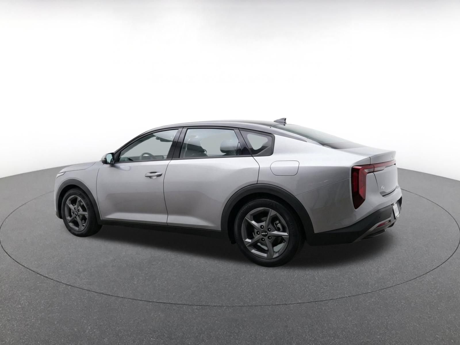 Used 2026 Kia K4 FWD image 6