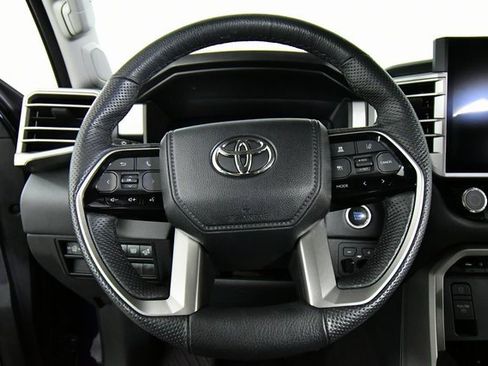 Used 2024 Toyota Tundra Limited image 2
