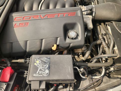 Used 2010 Chevrolet Corvette Coupe w/ Preferred Equipment Group image 32