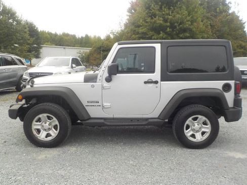 Used 2012 Jeep Wrangler Sport w/ Trailer Tow Group image 2