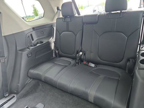 Used 2023 Honda Pilot EX-L image 18
