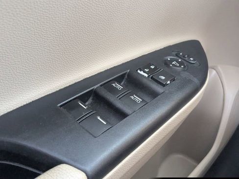 Used 2015 Honda Accord EX image 21