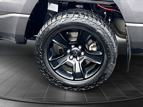 Used 2023 RAM 1500 Big Horn image 36
