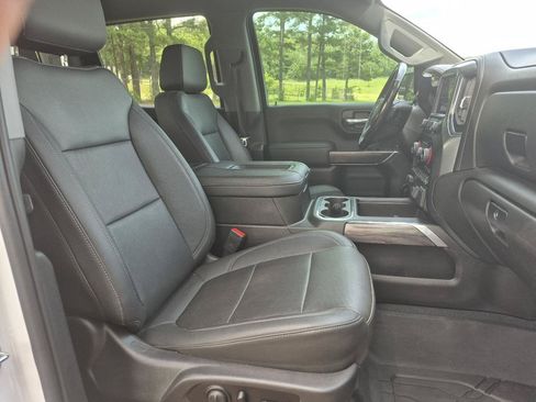 Used 2021 Chevrolet Silverado 1500 LTZ AWD/4WD image 32