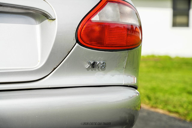 Used 2000 Jaguar XK8 Convertible RWD image 60