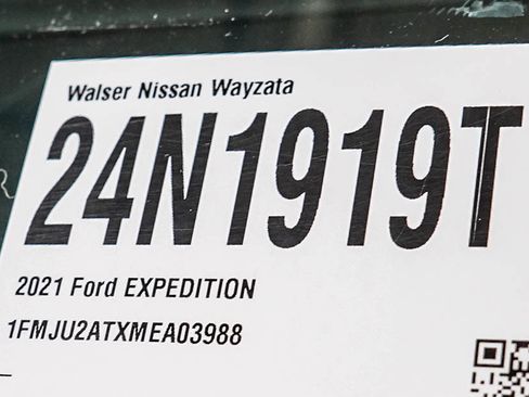 Used 2021 Ford Expedition Limited AWD/4WD image 34