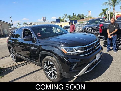Used 2022 Volkswagen Atlas Cross Sport SEL AWD/4WD image 2