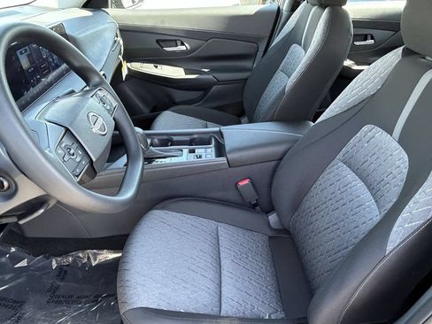 New 2027 Nissan Sentra SV w/ Floor Mat Package FWD image 27