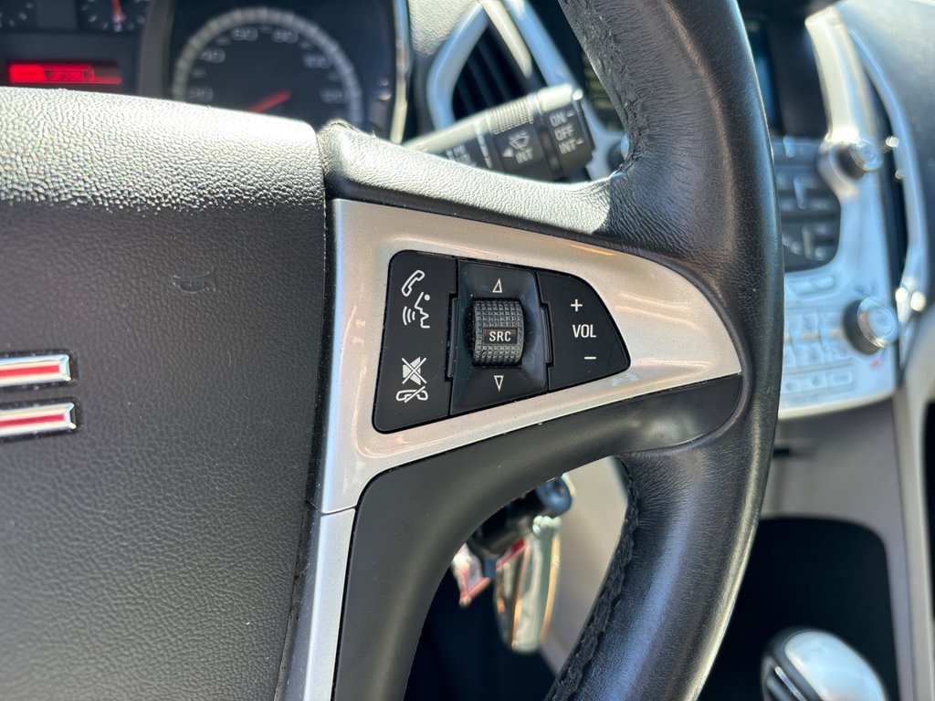 Used 2013 GMC Terrain SLT FWD image 30