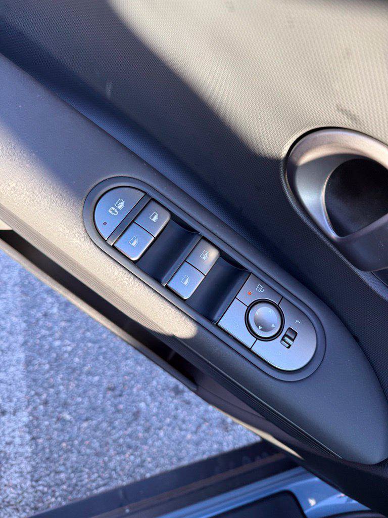 New 2027 Hyundai Ioniq 5 SE RWD image 16