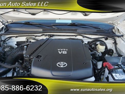 Used 2014 Toyota Tacoma PreRunner image 28