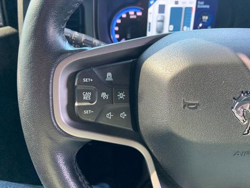 Used 2022 Ford Bronco Wildtrak AWD/4WD image 24